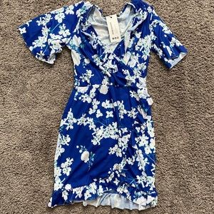 NWT Boo Hoo dress